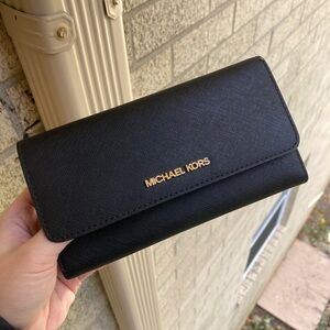 NEW Michael Kors Black Leather Trifold Wallet Snap Button Closure Gold Hardware